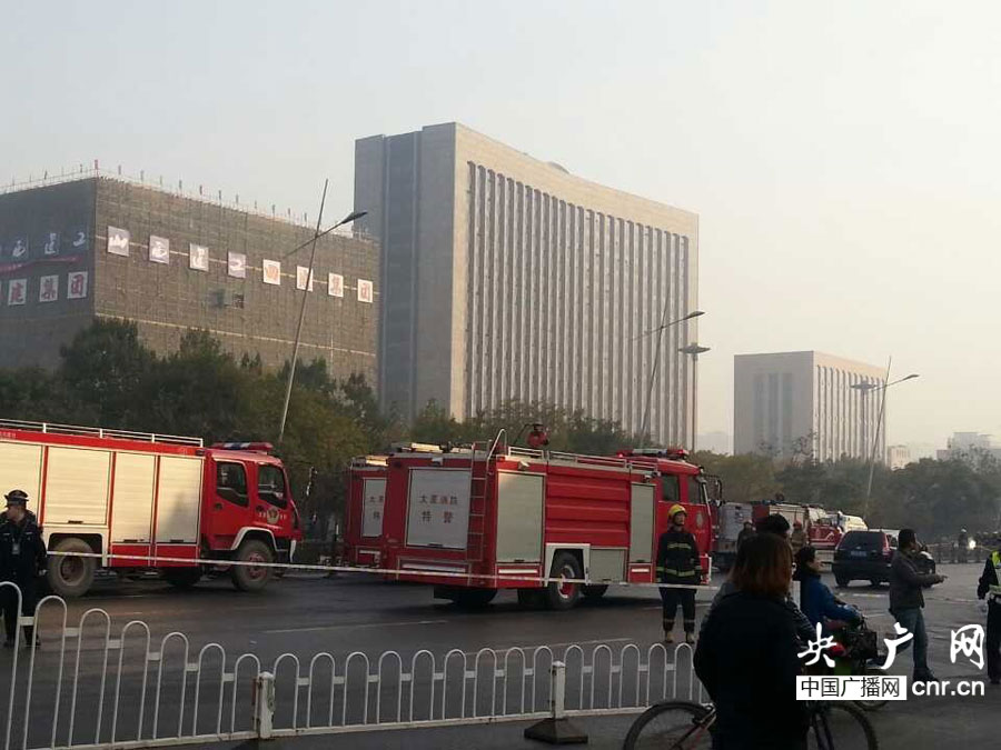 山西省委門(mén)口傳出連續(xù)爆炸聲 道路已經(jīng)戒嚴(yán)