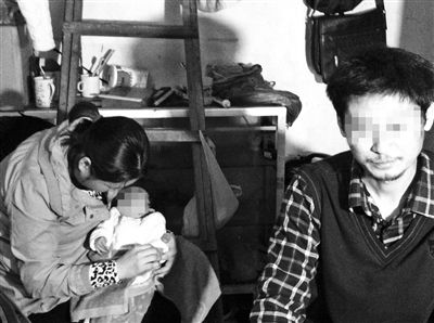 劉釗夫婦試圖將孩子送到“嬰兒安全島”未果，當天下午，廣州宣布暫停試點