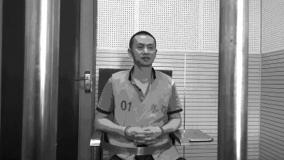 　　犯罪嫌疑人汪小松受審時(shí)截圖。一分檢供圖