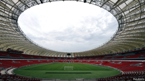 巴西增加警力維持世界杯安全安保人數(shù)增至17萬(wàn) 巴西增加警力維持世界杯安全安保人數(shù)增至17萬(wàn)