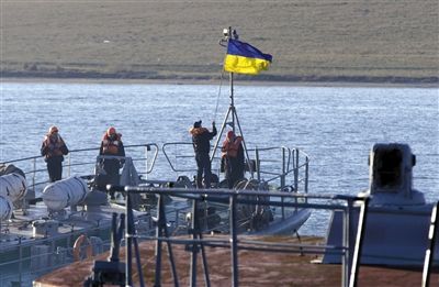 當?shù)貢r間2014年3月21日，克里米亞塞瓦斯托波爾，烏克蘭海軍登陸艦。