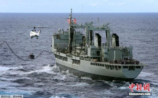 資料圖:2014年4月15日，澳大利亞珀斯，各國繼續(xù)執(zhí)行MH370搜尋任務(wù)。當日共有9架軍用飛機，2架民用飛機和11艘船只協(xié)助搜尋MH370。