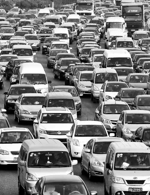 新規(guī)出臺(tái)，讓車主有了用車保障。