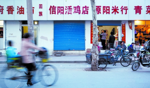 鄭州市一些活禽店紛紛關(guān)門，有人猜測，是受禽流感影響