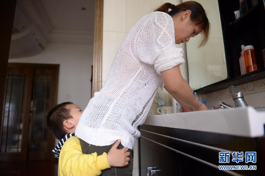 那些年，感動(dòng)過(guò)我們的母親