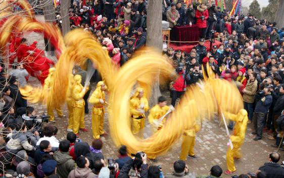鶴壁：?？h春節(jié)廟會(huì) “廟”趣生