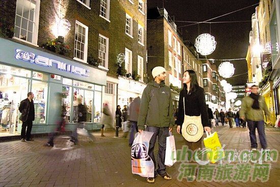 境外刷卡消費(fèi)注意事項(xiàng)多 安全多留心 境外刷卡消費(fèi)注意事項(xiàng)多 安全多留心