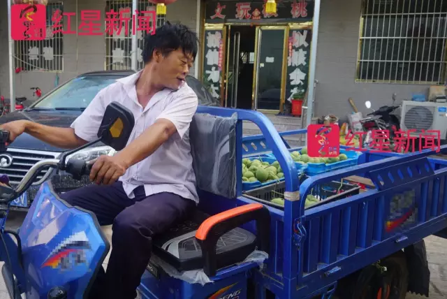 文玩核桃遇冷由幾萬一對(duì)降到5元沒人要？商戶否認(rèn)