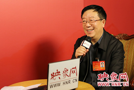 全國(guó)人大代表鄭永和做客映象網(wǎng)全國(guó)兩會(huì)北京直播室。