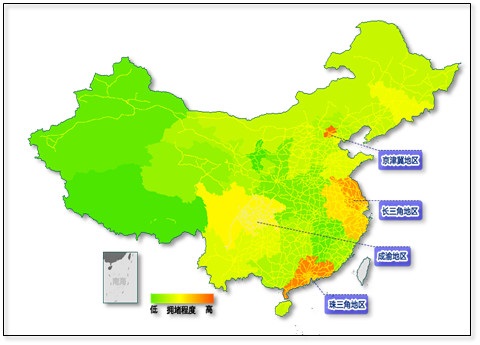 據(jù)交通運(yùn)輸部新聞發(fā)言人徐成光介紹，“十一”黃金周客流量將呈現(xiàn)兩端高、中間平穩(wěn)的特點(diǎn)，10月1日、6日、7日等三天將出現(xiàn)車流和客流高峰；北京、廣東、四川、安徽及周邊旅游熱點(diǎn)地區(qū)客運(yùn)量增幅較大。（原題為《十一全國(guó)八大擁堵高速發(fā)布 京港澳、京滬高速在列》）