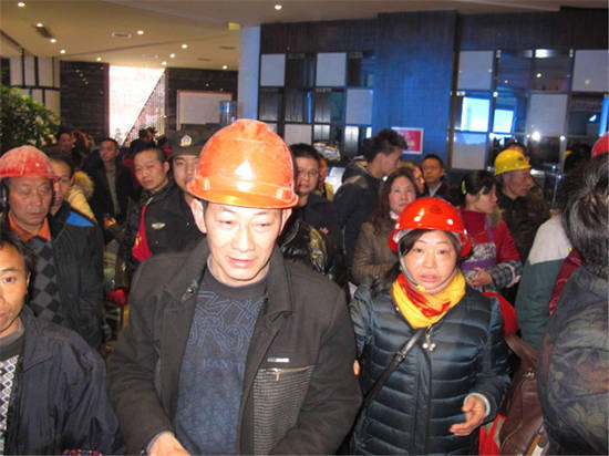 在工資發(fā)放中，最大的發(fā)放金額有三百多萬(wàn)元，超過(guò)百萬(wàn)元的工資額度也有好多筆。