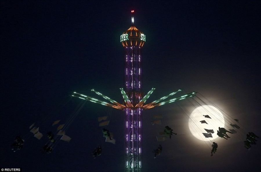 68年來最大！今晚夜空上演超級(jí)月亮