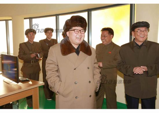 金正恩現場指導工作。