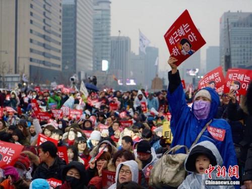 11月26日，韓國爆發(fā)“親信干政”事件后第五輪大規(guī)模集會。