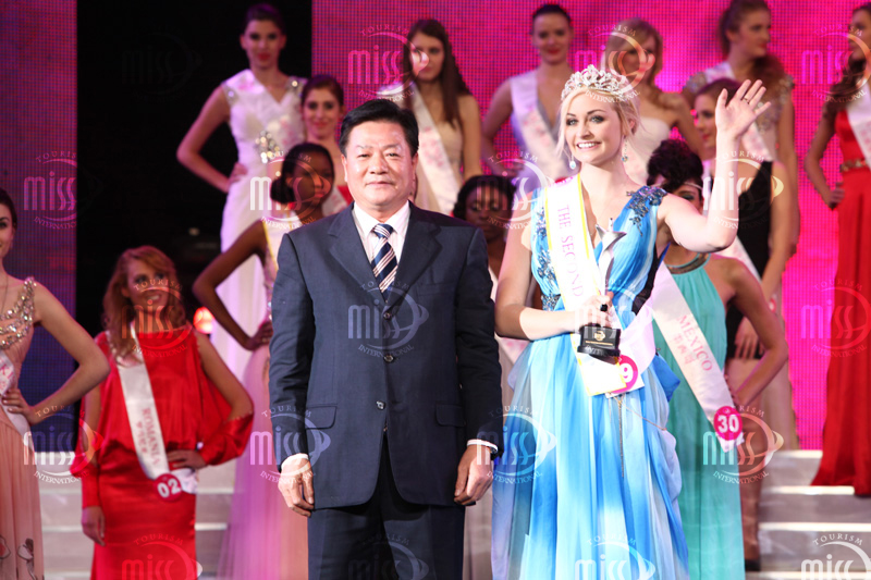 亞軍美國選手Lexi 亞軍美國選手Lexi