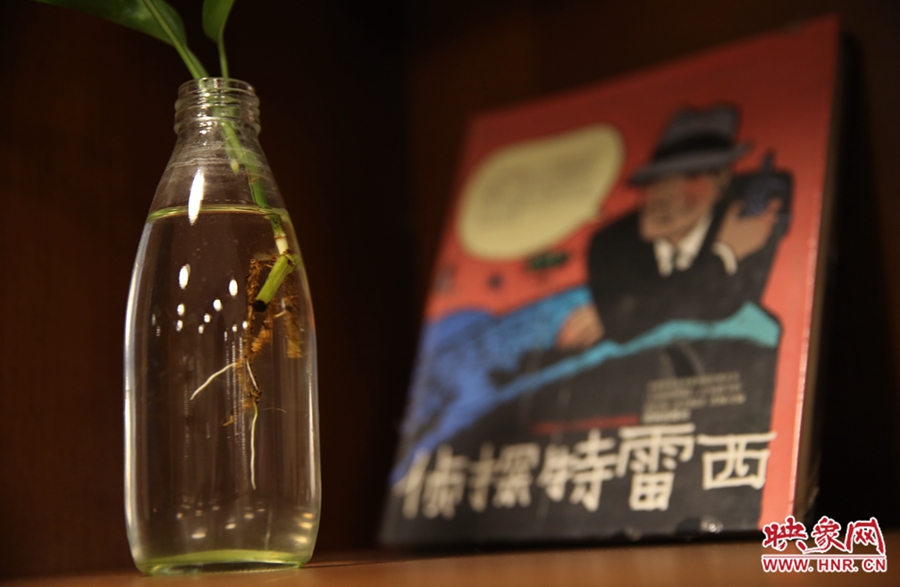 書(shū)店內(nèi)的裝飾。