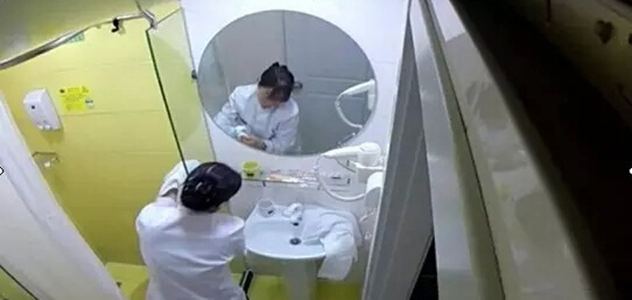 知名酒店用房客浴巾擦馬桶、擦地板